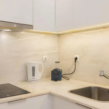 Alfama's Heart Studio By Lovelystay