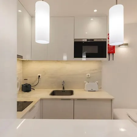 Apartament Alfama's Heart Studio By Lovelystay *